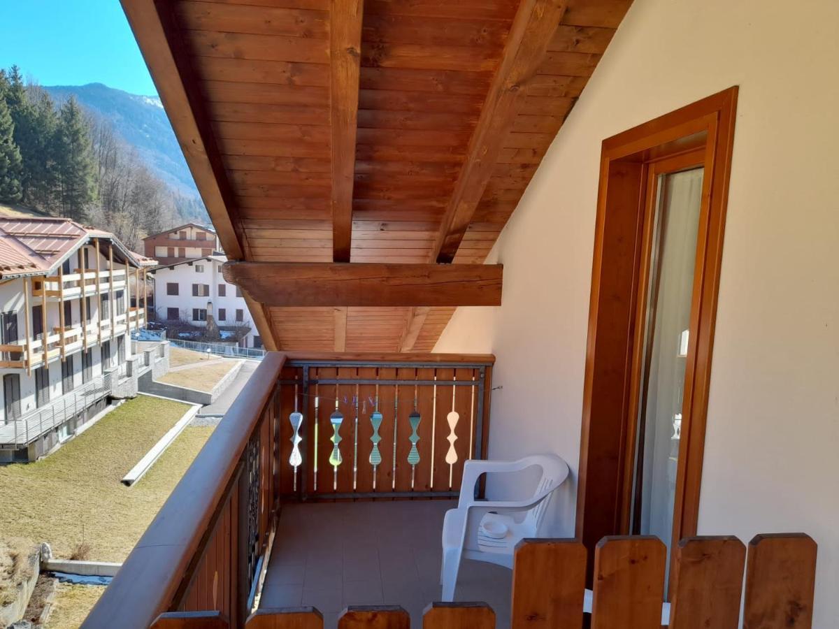 Hotel Garni B&B Maffei Pinzolo Luaran gambar